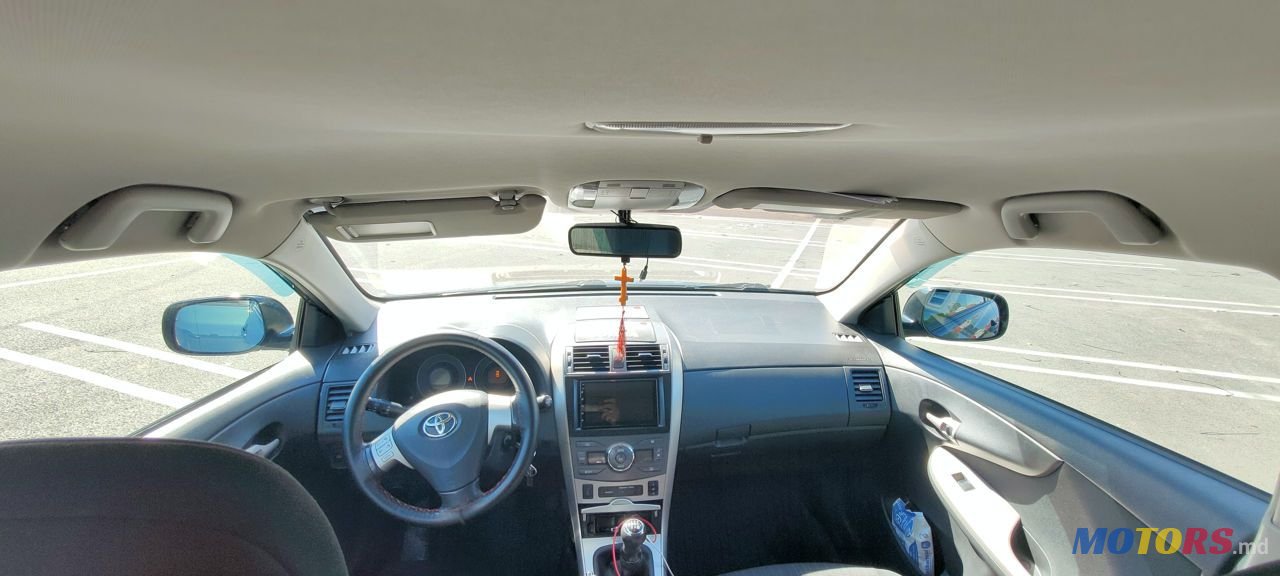 2007' Toyota Corolla photo #6