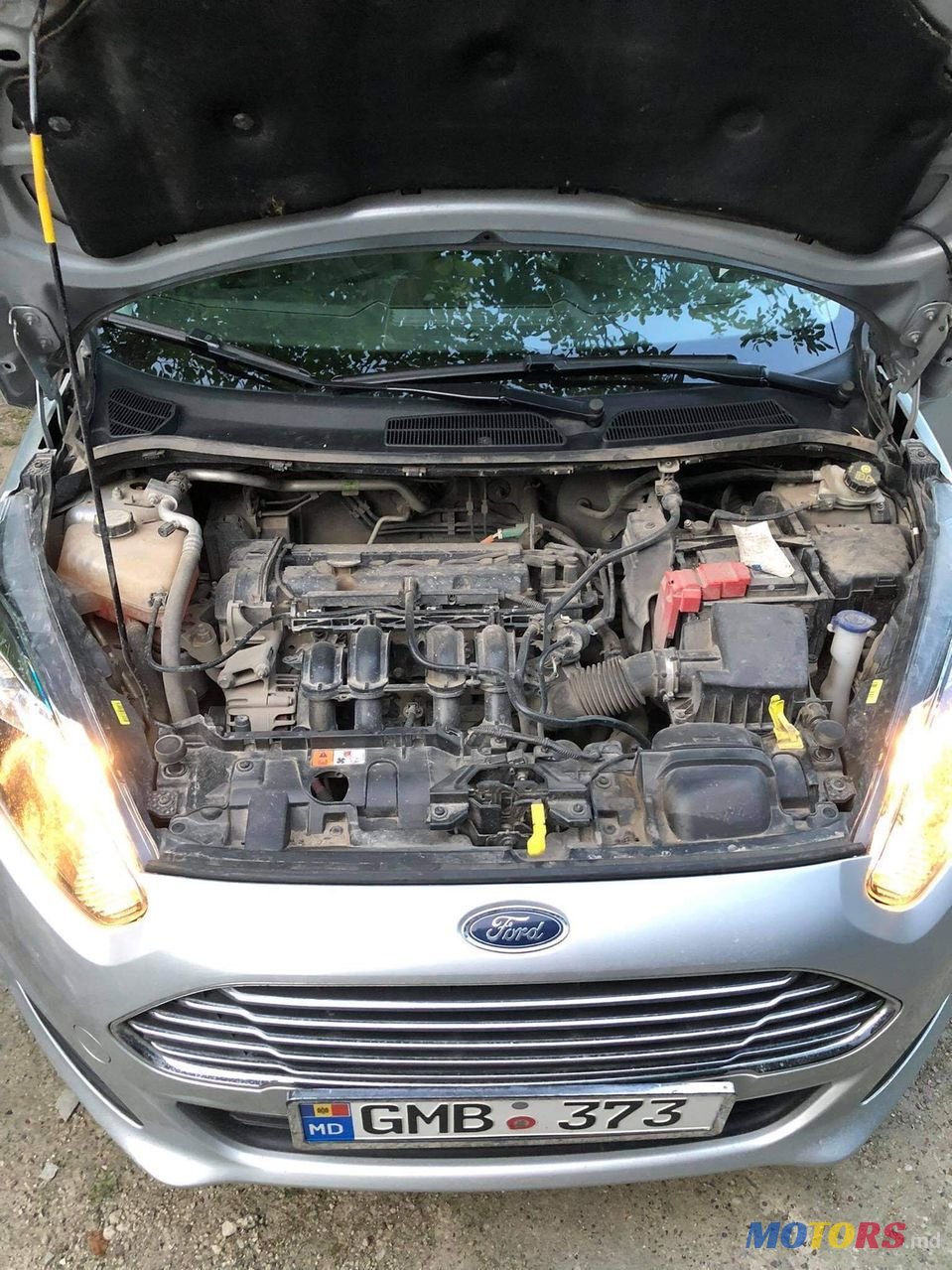 2013' Ford Fiesta photo #2