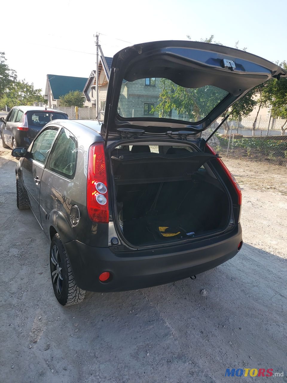 2007' Ford Fiesta photo #4