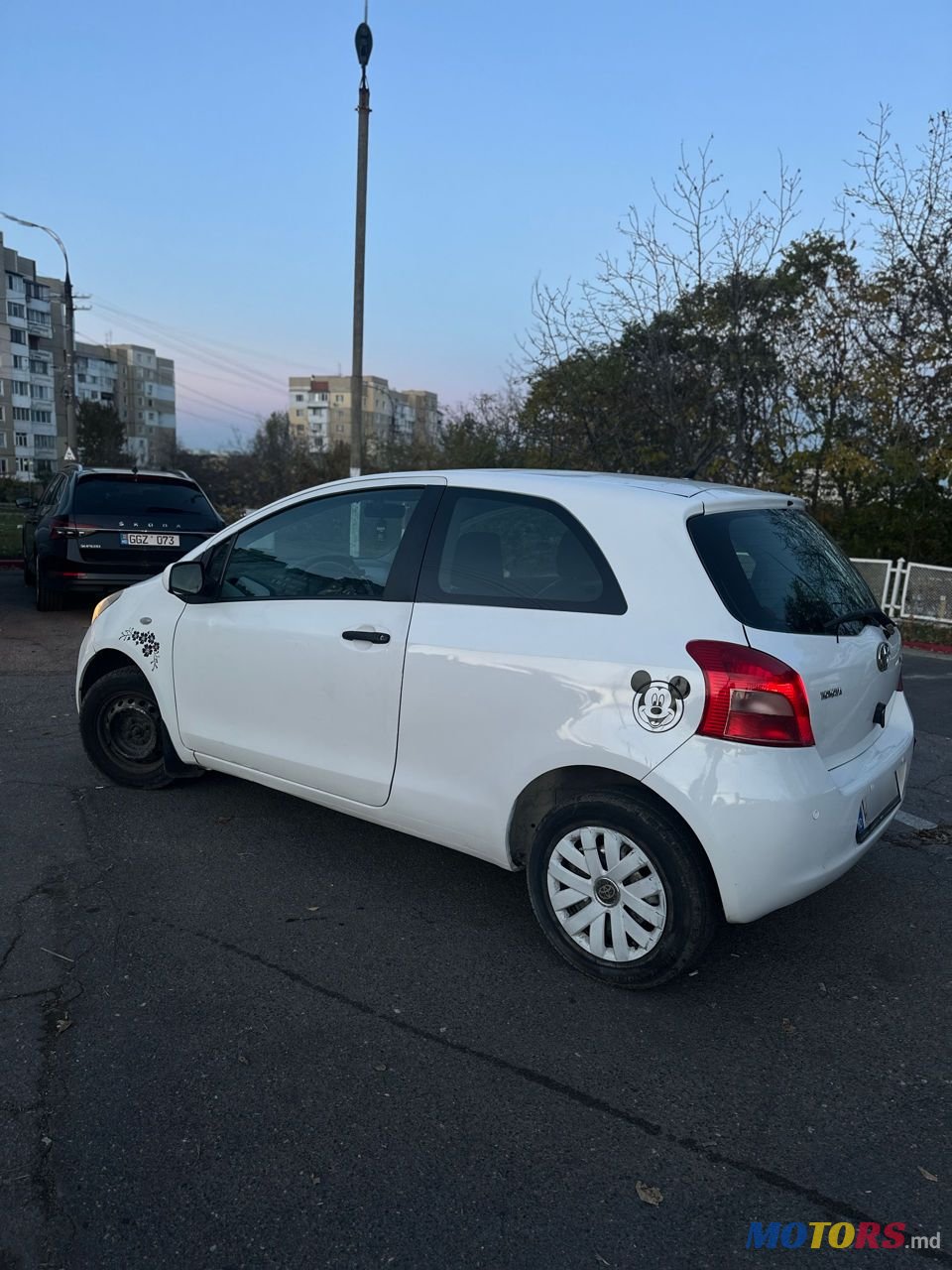 2008' Toyota Yaris photo #1