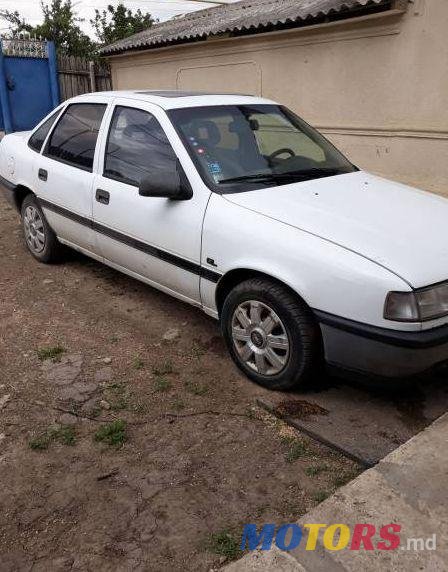 1990' Opel Vectra photo #1