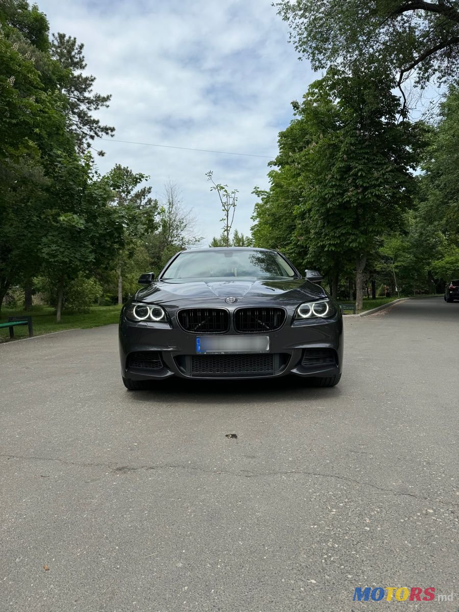 2014' BMW 5 Series photo #1