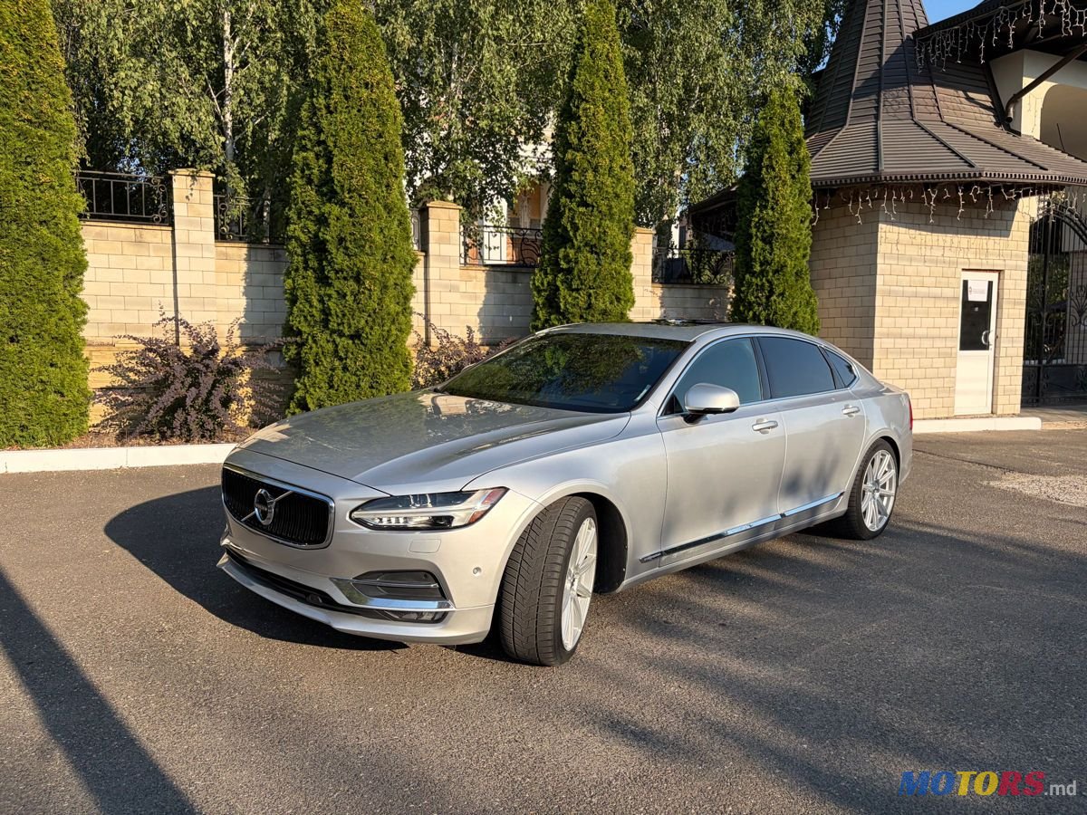 2017' Volvo S90 photo #2