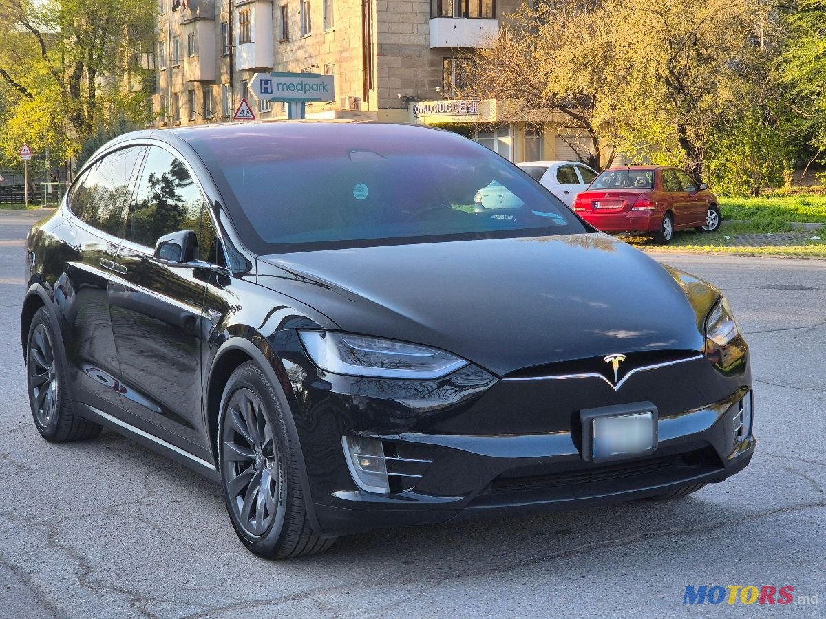 2018' Tesla Model X photo #4