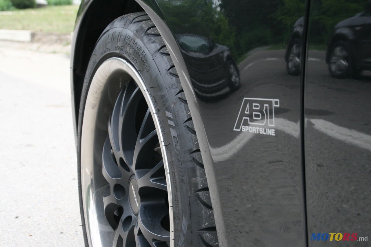 2011' Audi A4 Avant photo #5