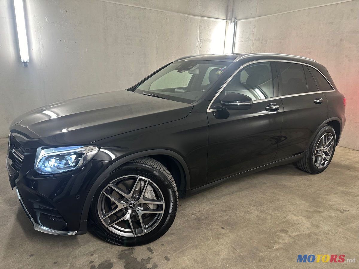 2018' Mercedes-Benz GLC photo #2