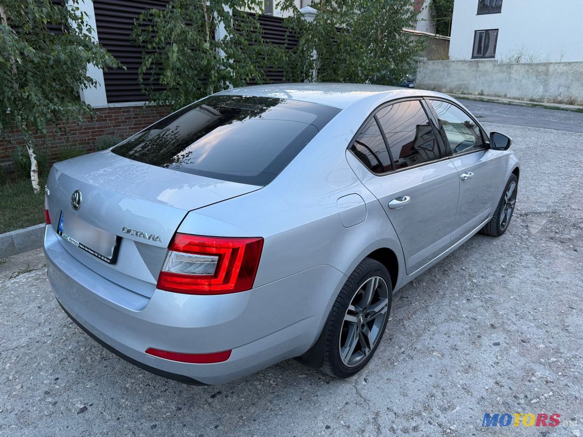 2013' Skoda Octavia photo #3
