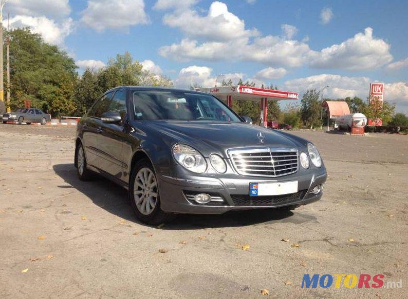 2007' Mercedes-Benz E photo #1