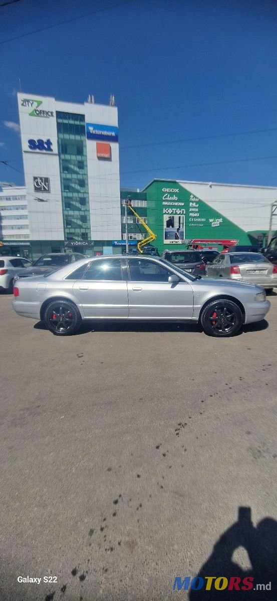 2000' Audi A8 photo #2