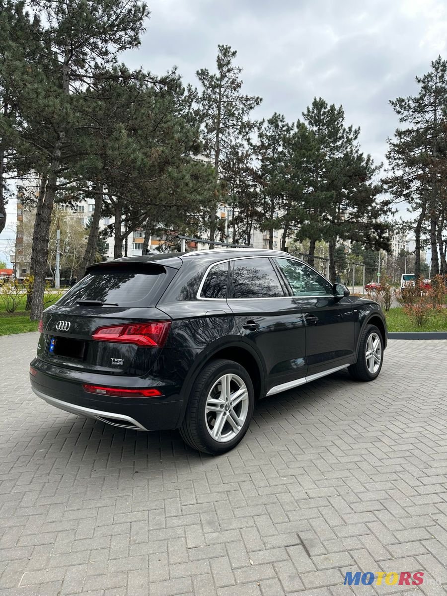 2017' Audi Q5 photo #2