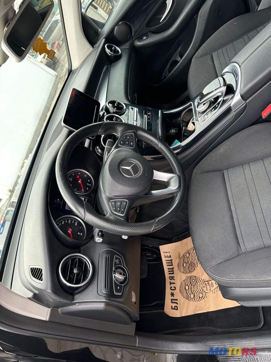 2016' Mercedes-Benz GLC photo #5