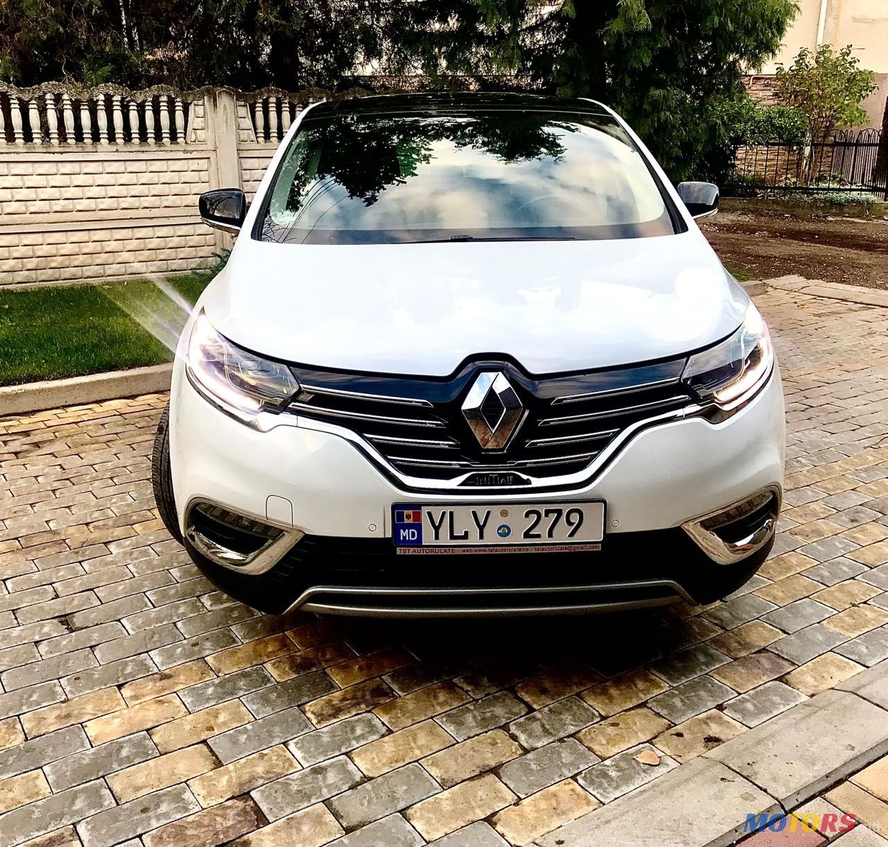 2015' Renault Espace photo #1