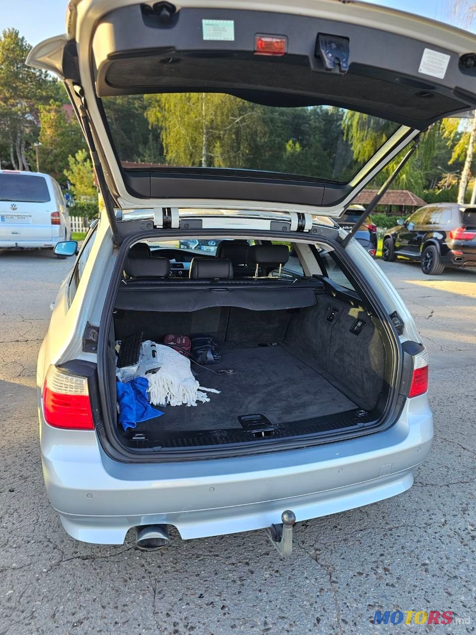 2009' BMW 5 Series photo #6