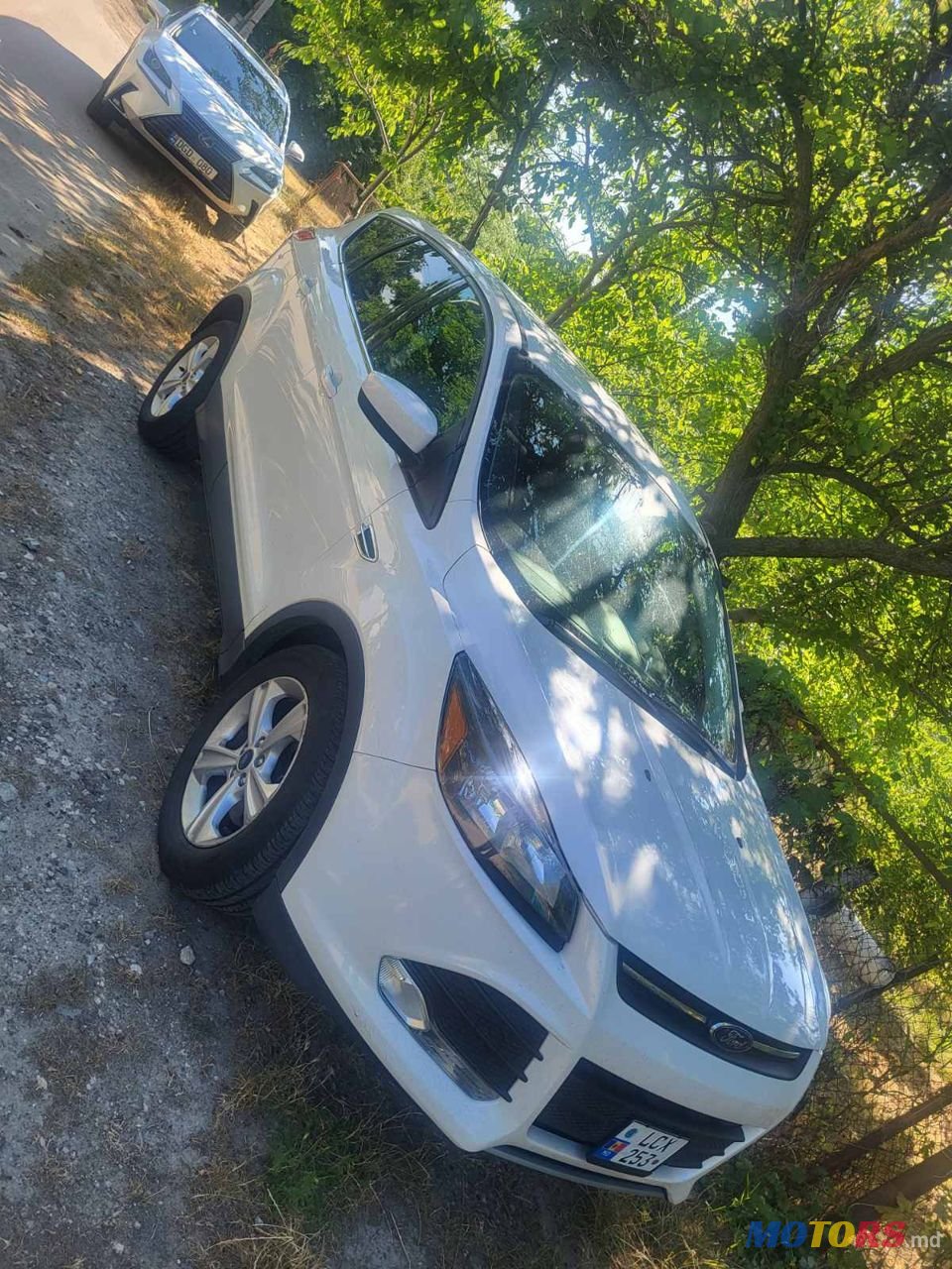 2015' Ford Escape photo #1