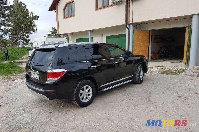 2012' Toyota Highlander photo #1