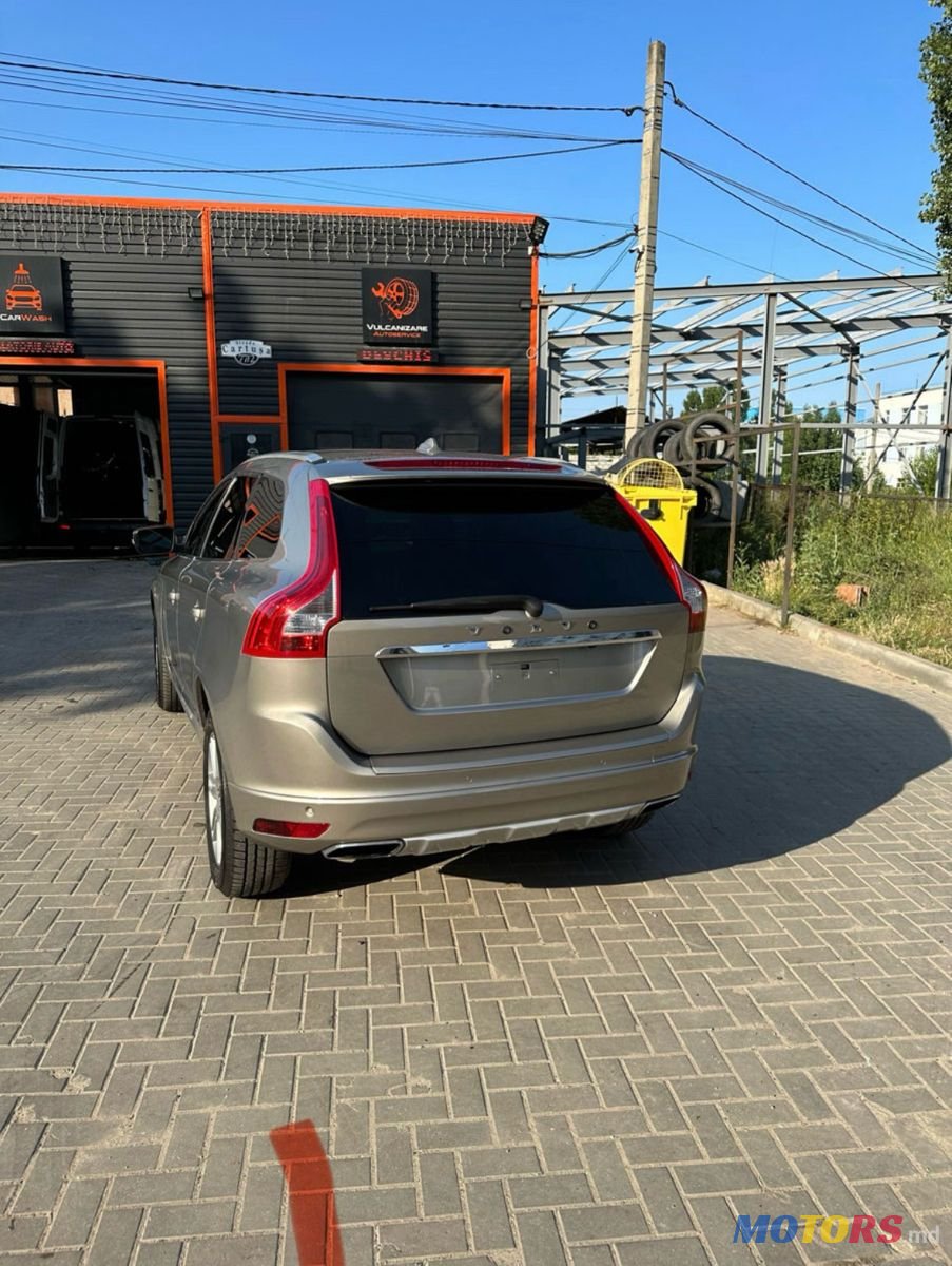 2016' Volvo XC60 photo #3