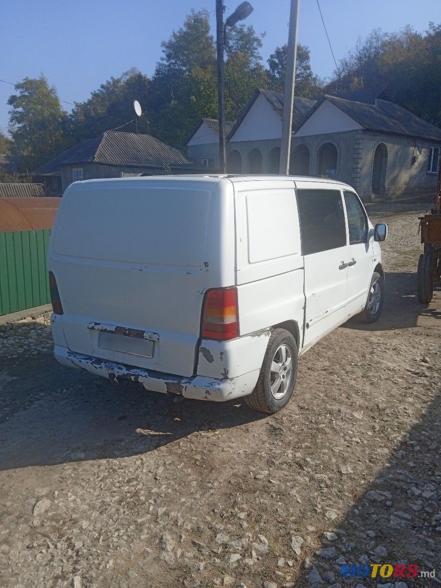 2001' Mercedes-Benz Vito photo #1
