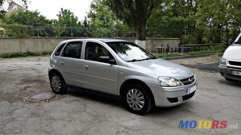 2004' Opel Corsa photo #4