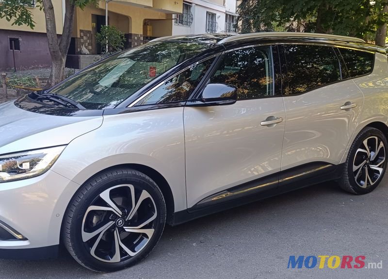 2018' Renault Grand Scenic photo #2