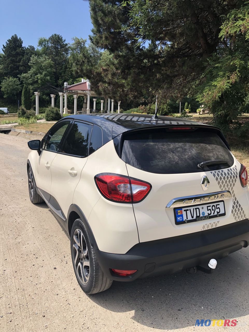 2014' Renault Captur photo #6