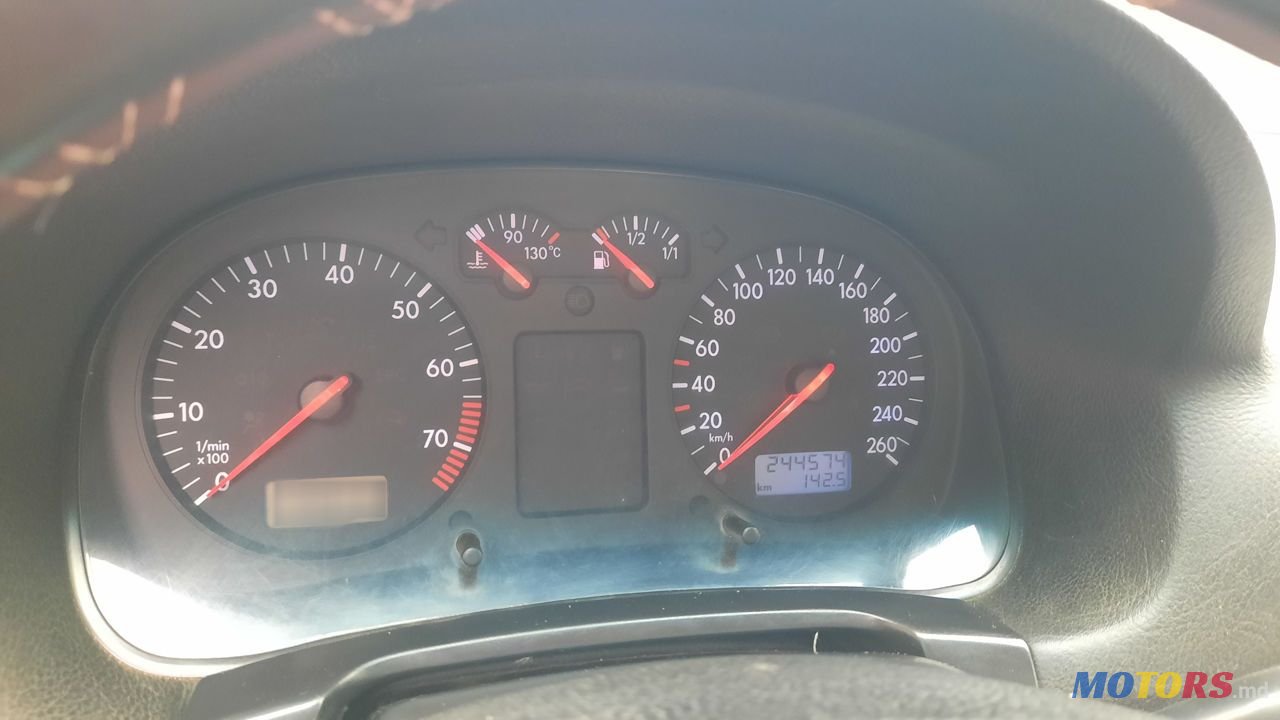 1999' Volkswagen Bora photo #4