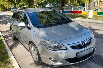 2011' Opel Astra