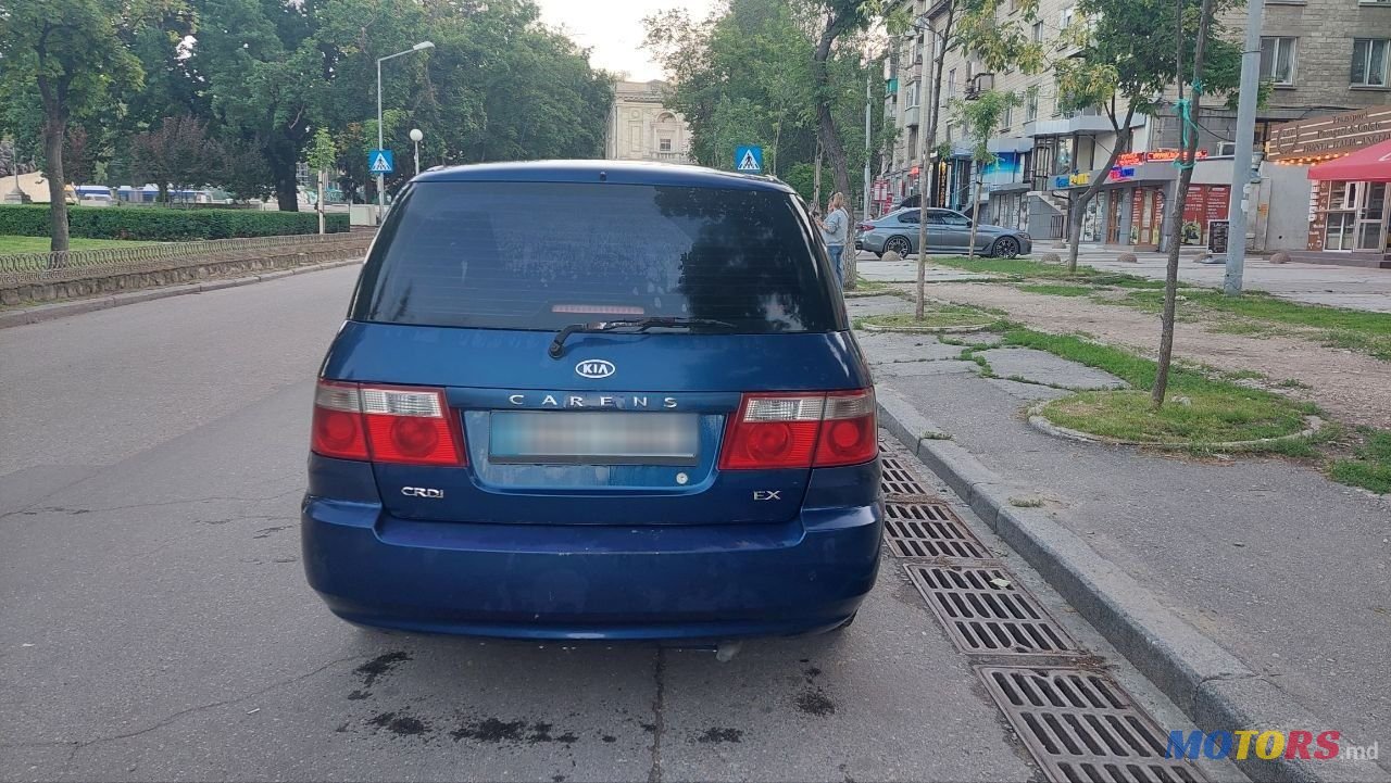 2005' Kia Carens photo #6