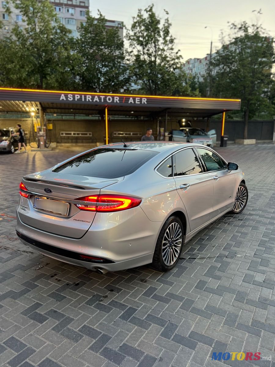 2017' Ford Fusion photo #2