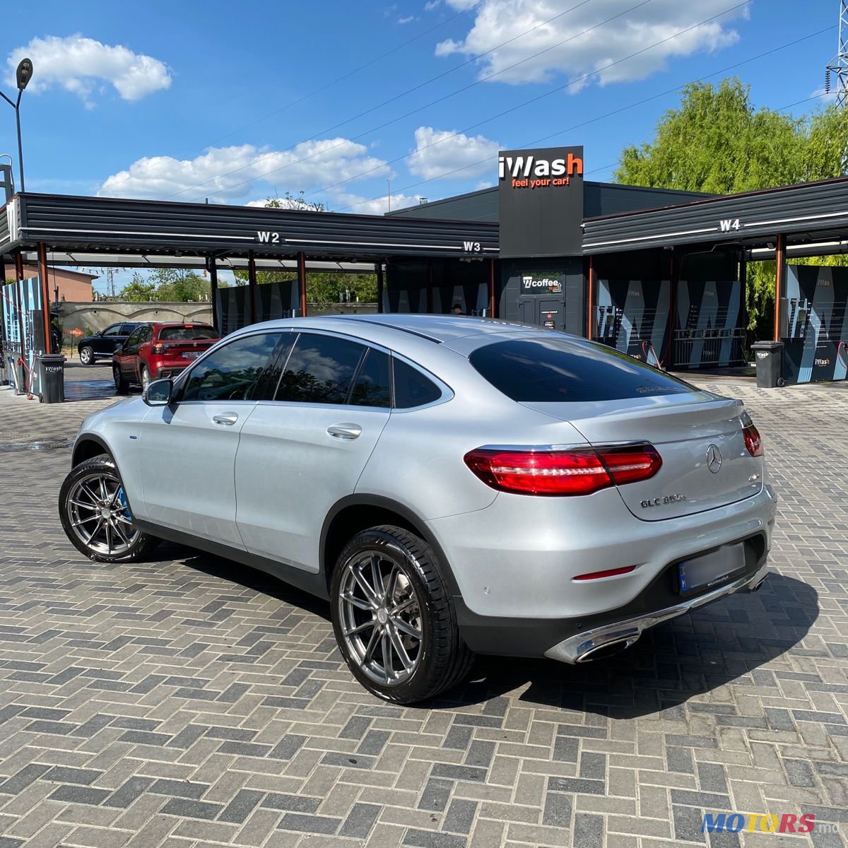 2017' Mercedes-Benz GLC Coupe photo #4