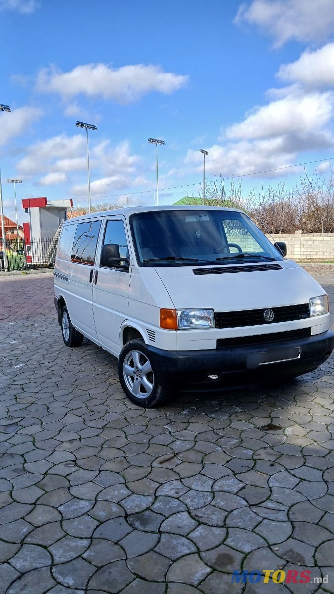 2003' Volkswagen T4 photo #1