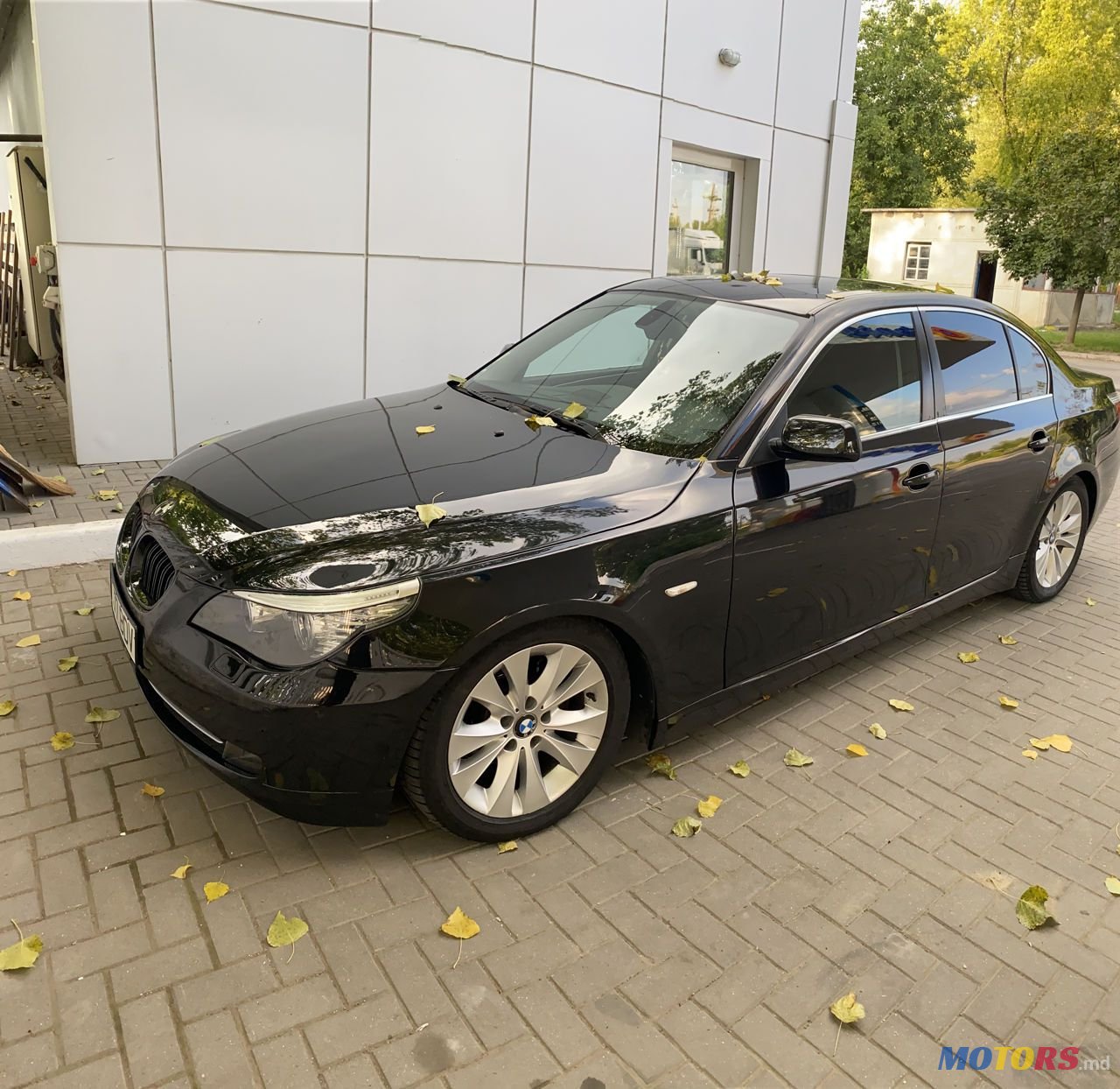 2008' BMW 5 Series photo #1