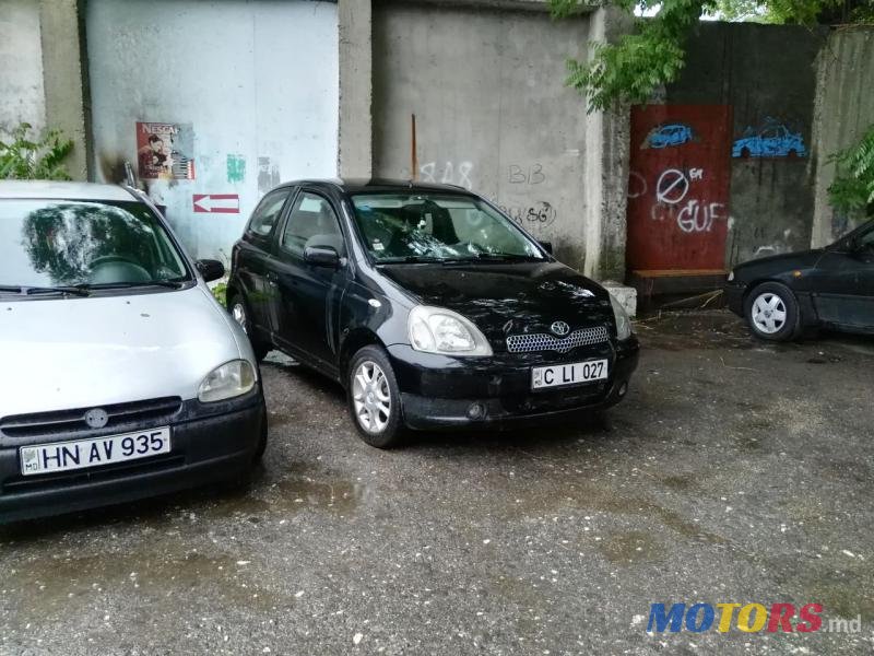 1999' Toyota Yaris photo #2