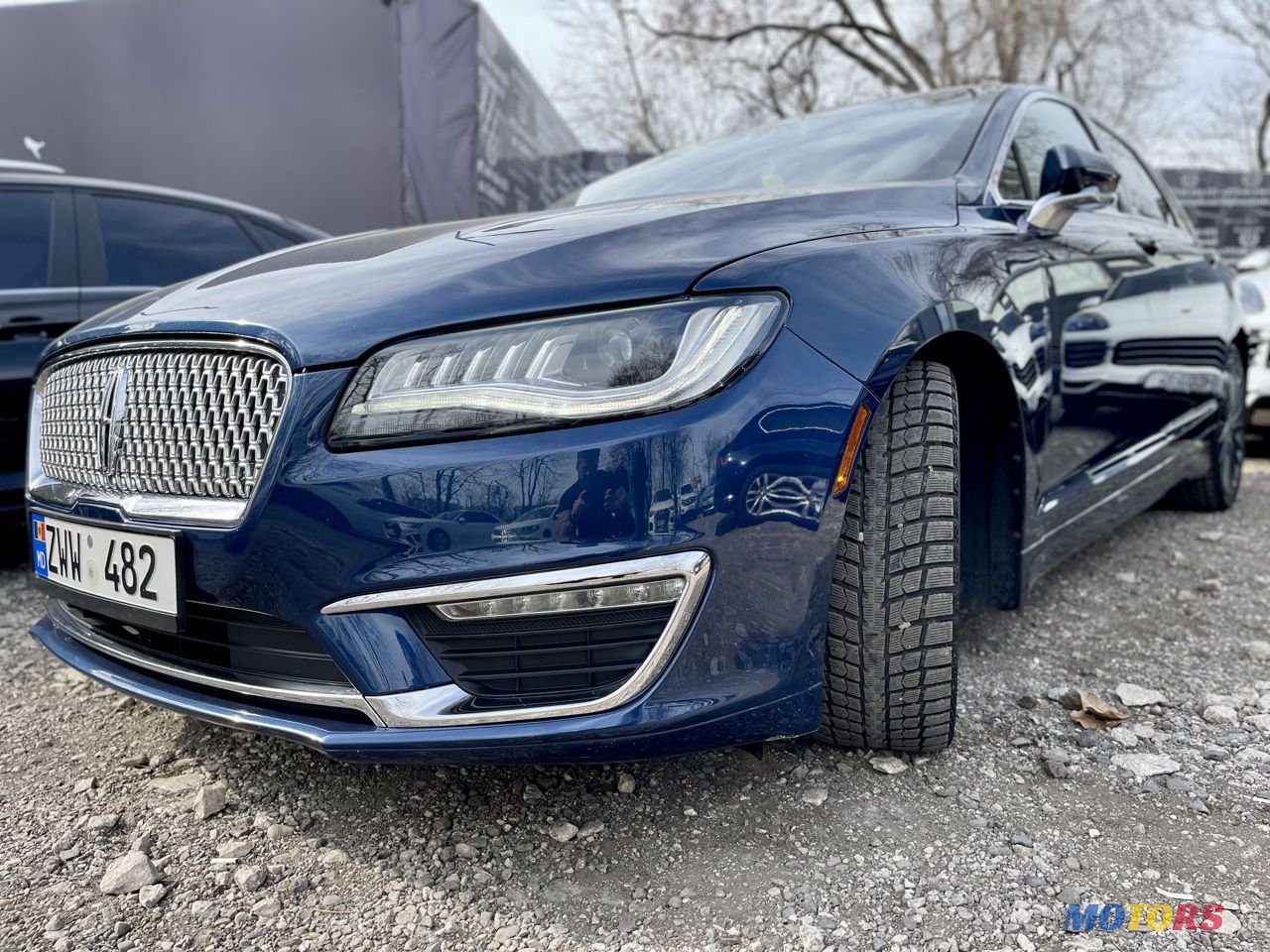 2017' Lincoln MKZ photo #2
