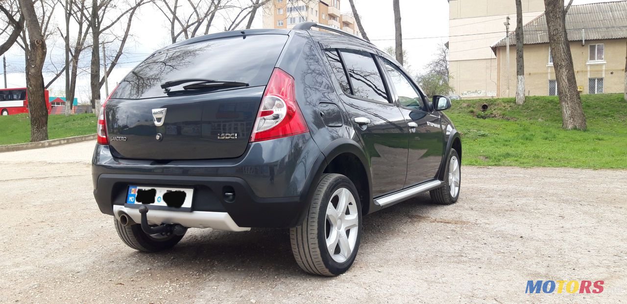 2012' Dacia Sandero Stepway photo #5