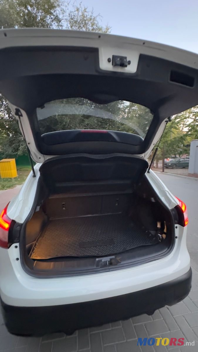 2014' Nissan Qashqai photo #5