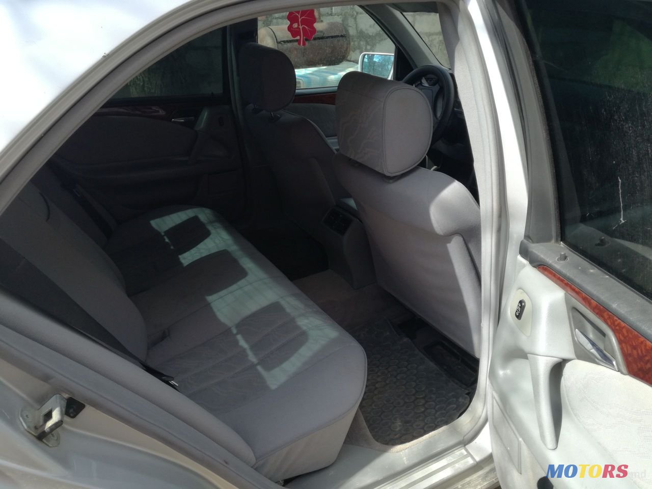 1999' Mercedes-Benz E Класс photo #2