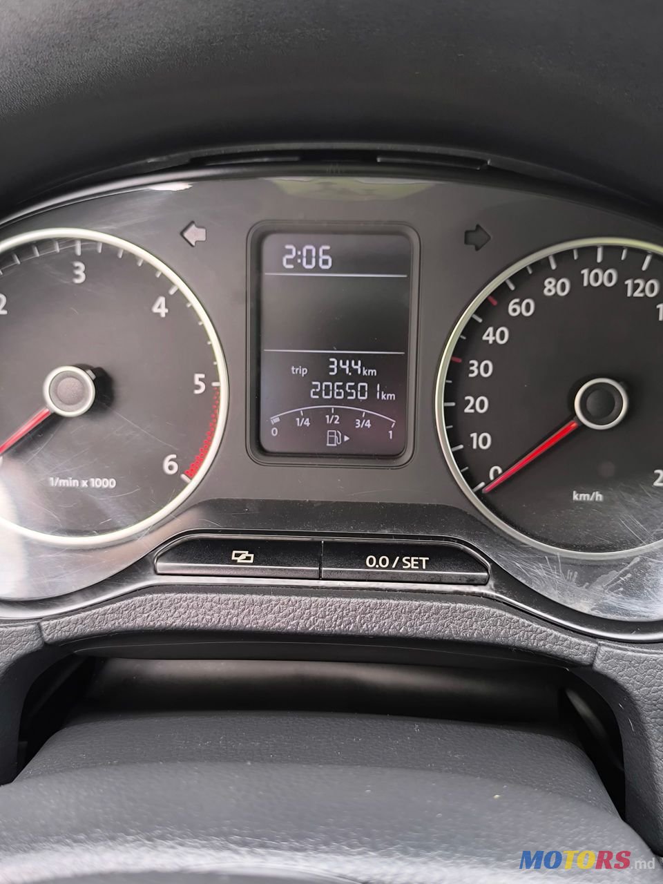 2012' Volkswagen Polo photo #5