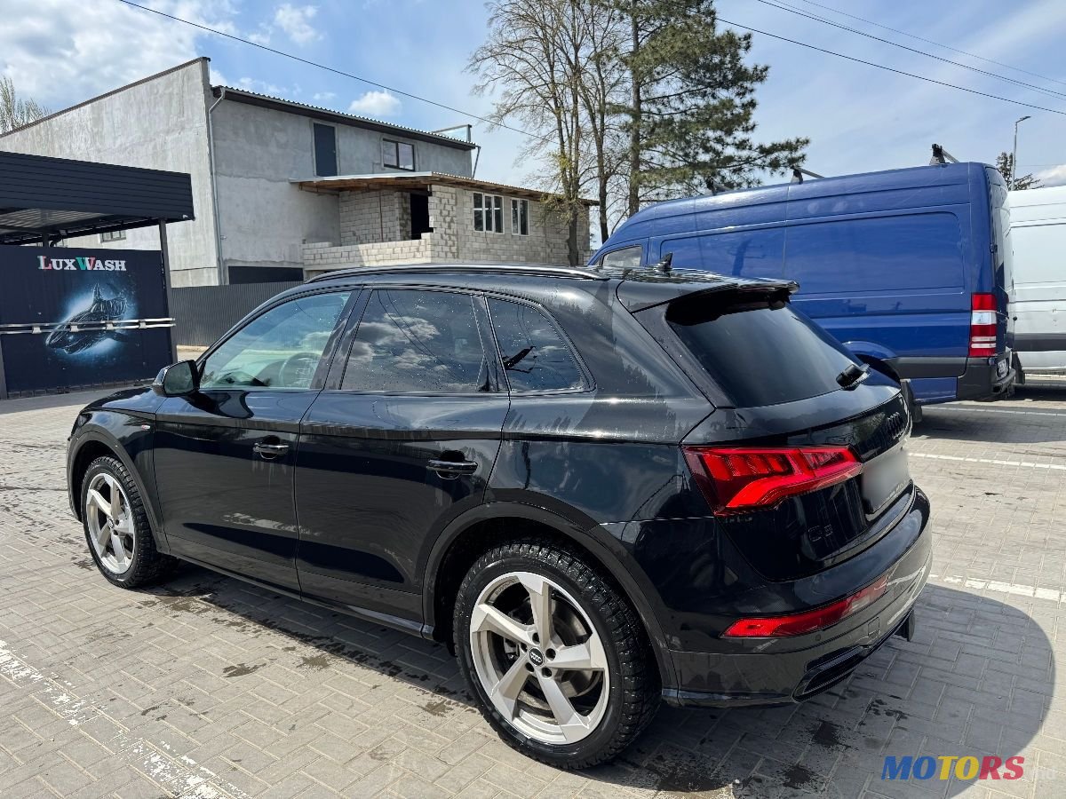 2020' Audi Q5 photo #2
