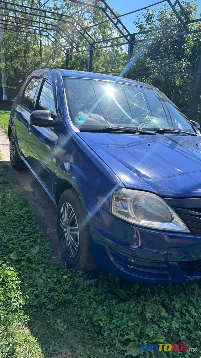 2009' Dacia Logan photo #5