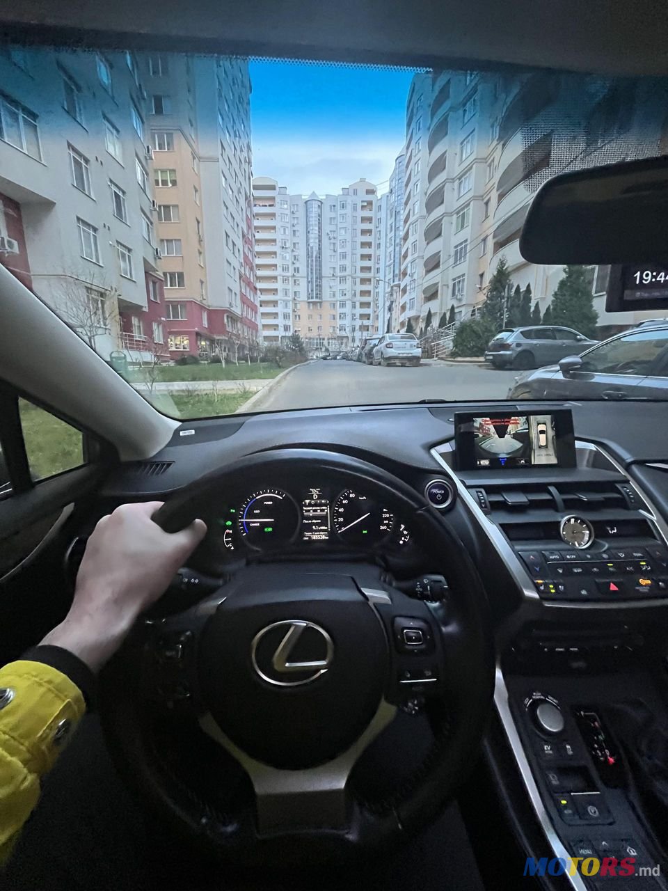 2015' Lexus Nx Series photo #3