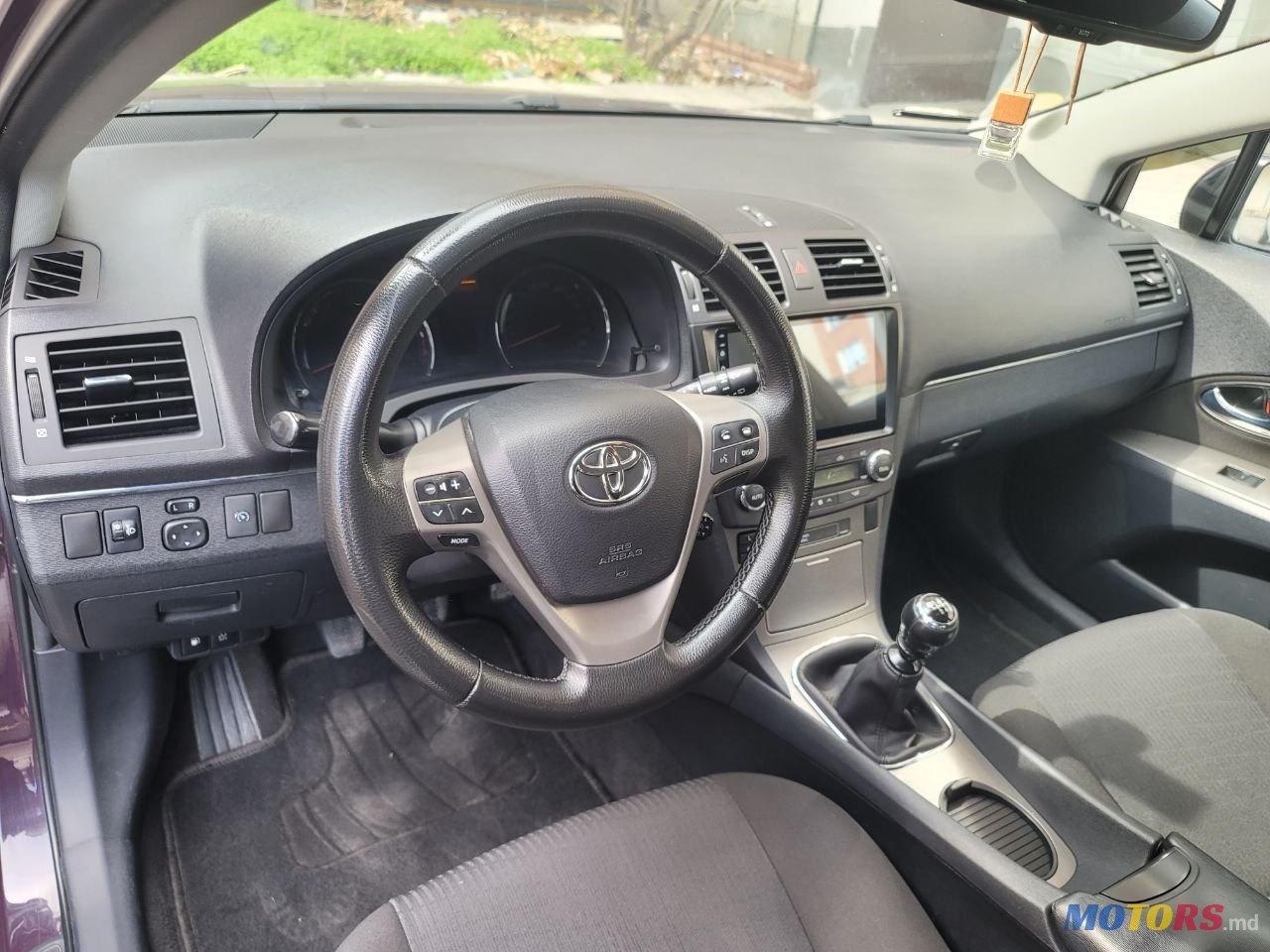 2010' Toyota Avensis photo #6