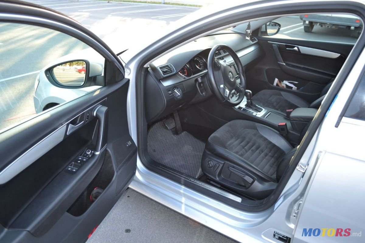 2014' Volkswagen Passat photo #3