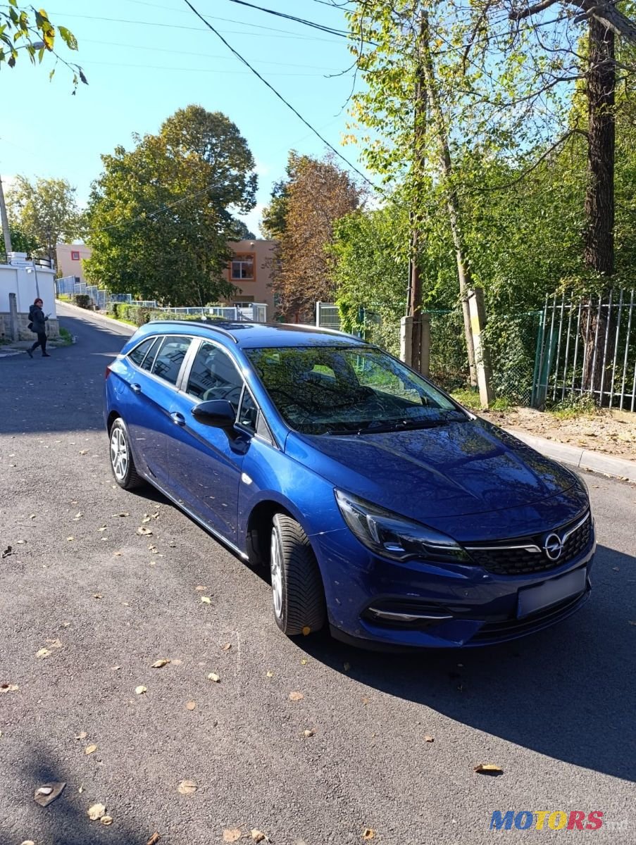2021' Opel Astra photo #5
