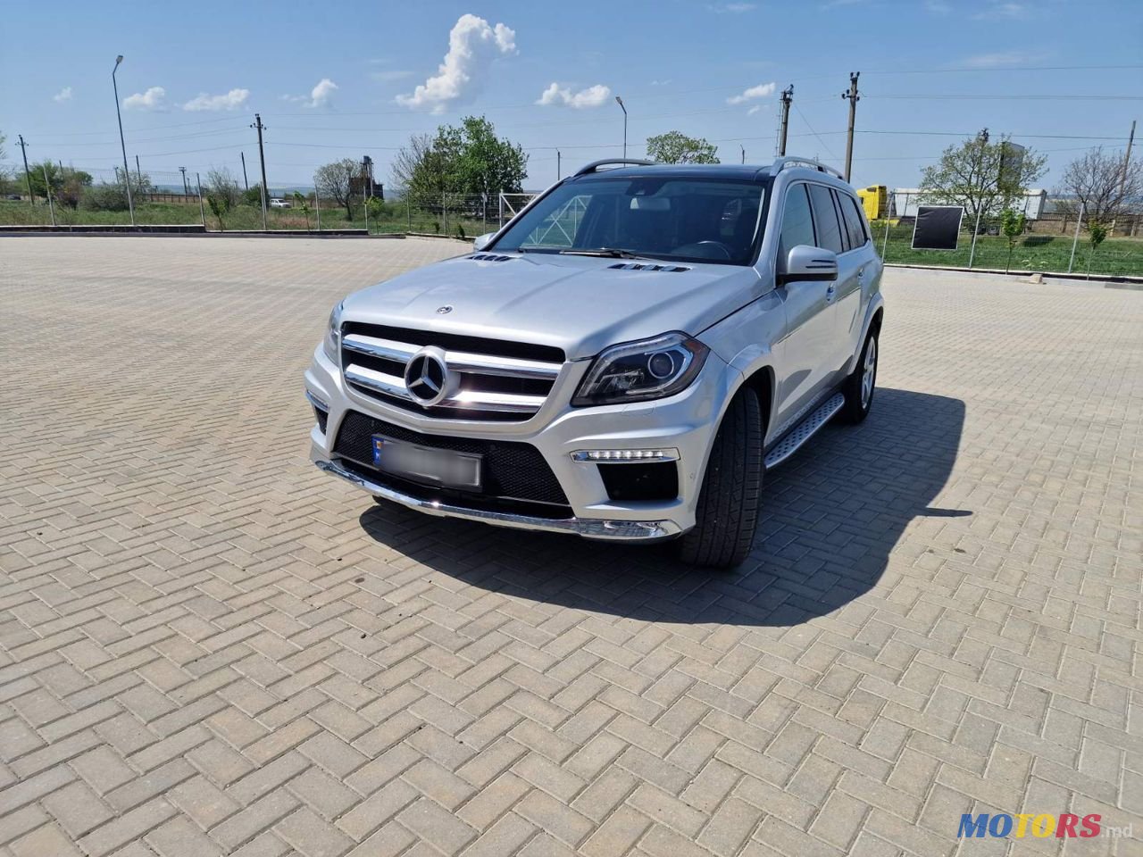 2015' Mercedes-Benz GL-Class photo #1