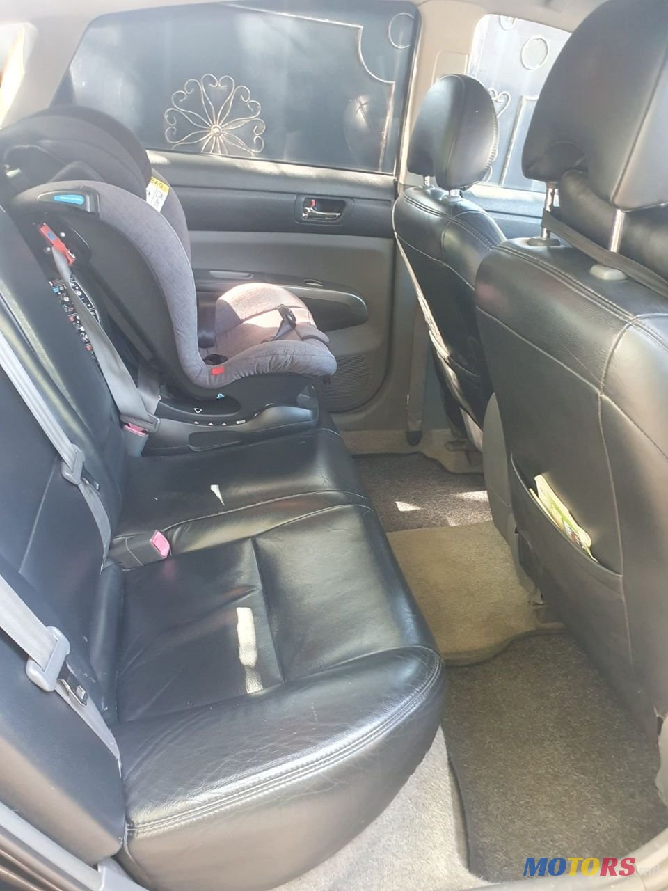 2008' Toyota Prius photo #6