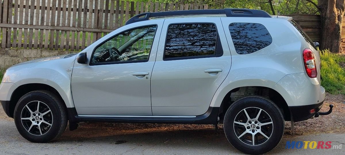2015' Dacia Duster photo #3
