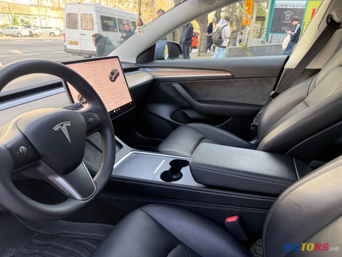2022' Tesla Model 3 photo #3