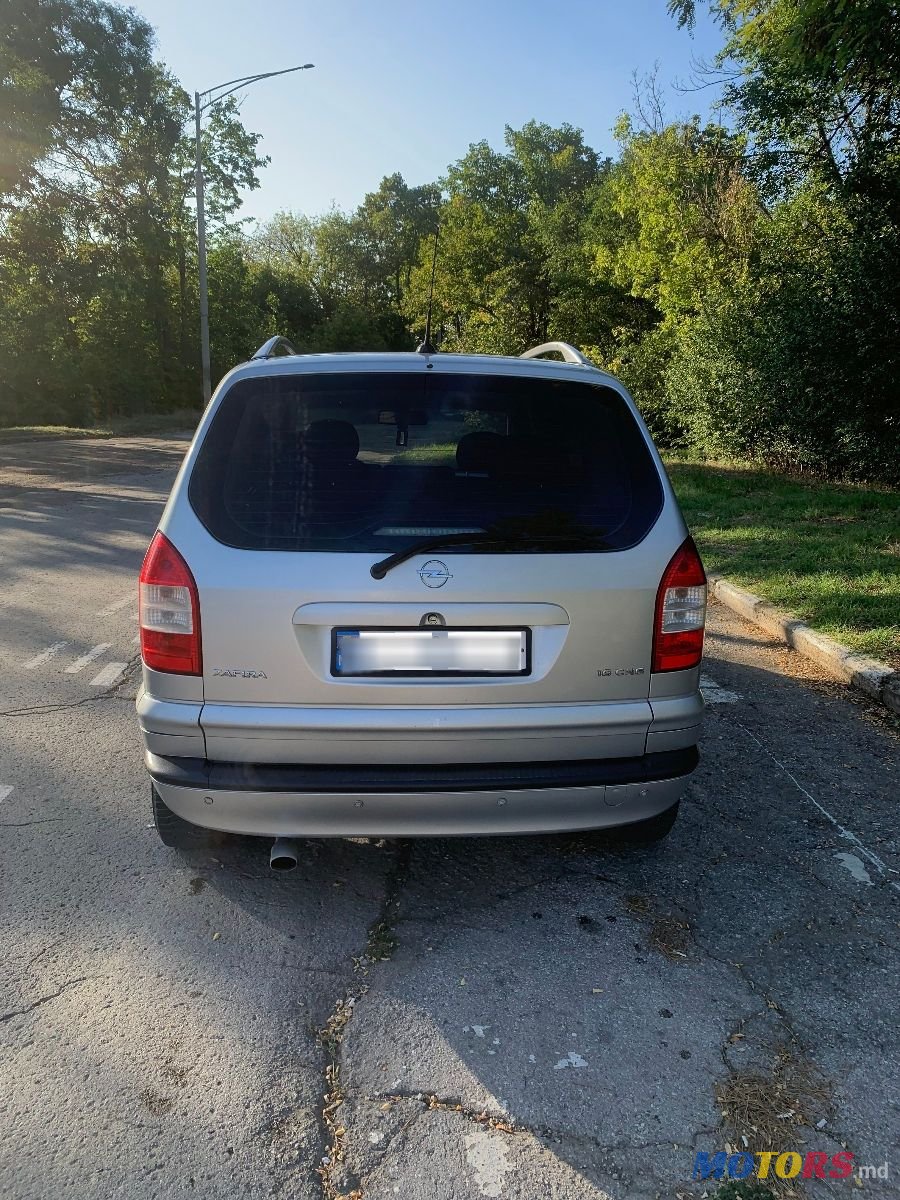 2004' Opel Zafira photo #4