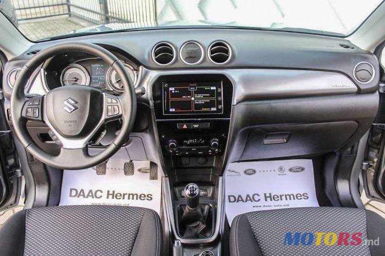 2018' Suzuki Vitara photo #2