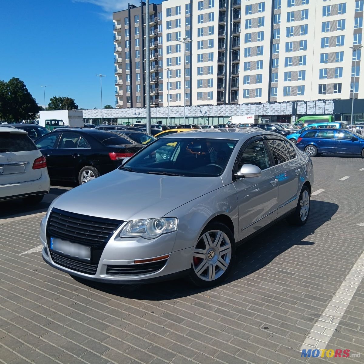 2007' Volkswagen Passat photo #1